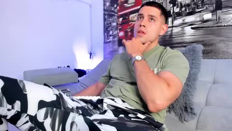 Snapshot of ander_perez chatting on 01.04.25 ANDER online show from 01.04.25