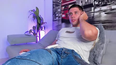 Snapshot of ander_perez chatting on 01.28.25 ANDER online show from 01.28.25