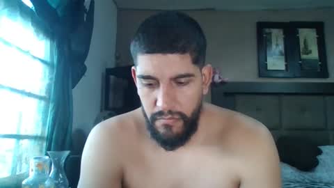 Snapshot of ander_sol chatting on 10.29.25 ander_sol online show from 10.29.25