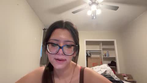 Snapshot of anditspinkxo chatting on 06.14.26 anditspinkxo online show from 06.14.26