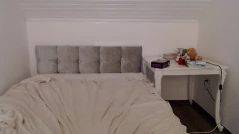 Andorphin online show from 10.21.25