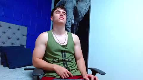 Snapshot of andre_parker chatting on 01.13.25 Andre Parker online show from 01.13.25