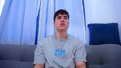 Snapshot of andre_parker chatting on 10.08.25 Andre Parker online show from 10.08.25