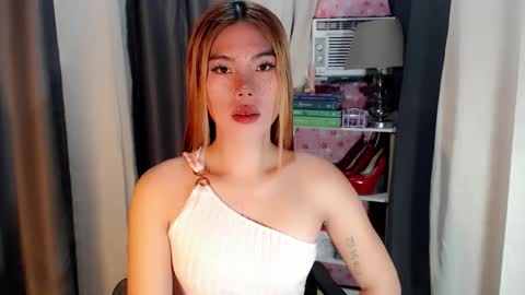 Snapshot of andrea06121998 chatting on 02.23.26 andrea06121998 online show from 02.23.26