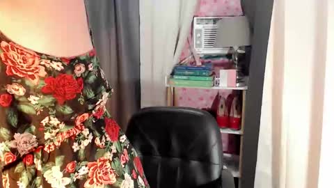 Snapshot of andrea06121998 chatting on 03.20.26 andrea06121998 online show from 03.20.26