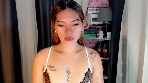 Snapshot of andrea06121998 chatting on 03.29.26 andrea06121998 online show from 03.29.26