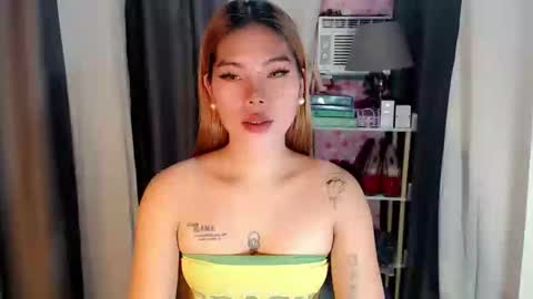 Snapshot of andrea06121998 chatting on 04.06.26 andrea06121998 online show from 04.06.26