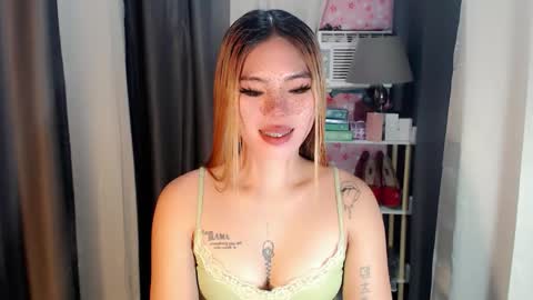 Snapshot of andrea06121998 chatting on 04.20.26 andrea06121998 online show from 04.20.26