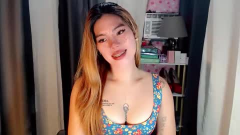 Snapshot of andrea06121998 chatting on 04.28.26 andrea06121998 online show from 04.28.26