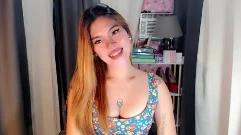 Snapshot of andrea06121998 chatting on 04.30.26 andrea06121998 online show from 04.30.26