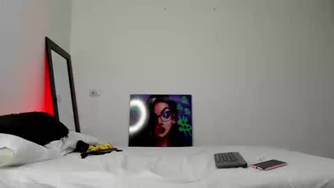 Andrea Cherry online show from 09.12.25