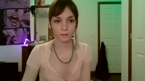 Snapshot of andrea_davenport chatting on 01.24.25 andrea online show from 01.24.25