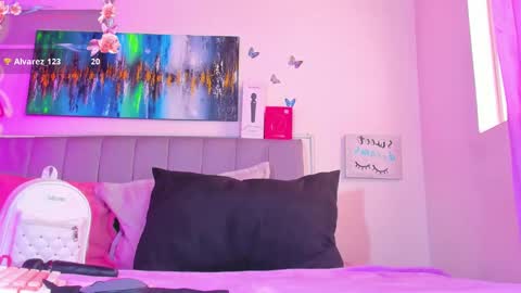 Andrea  online show from 03.04.26