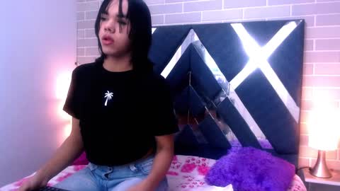 Andres Gil online show from 02.14.25