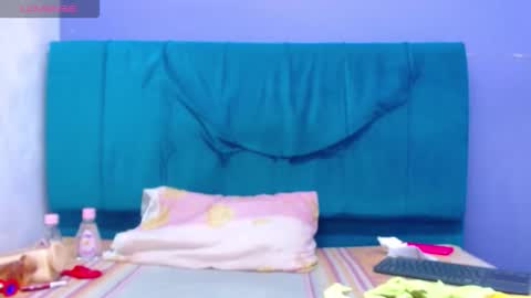 ANDREA LOPEZ online show from 04.17.26