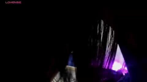 Snapshot of andrea_osorio_ chatting on 09.10.25 Andrea online show from 09.10.25