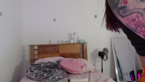 Andrea online show from 12.17.24