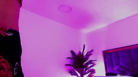 Snapshot of andrea_sexdollx chatting on 02.18.26 ANDREINA online show from 02.18.26