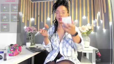 Snapshot of andreaa_zoee_ chatting on 06.03.26 Andrea Zoelins online show from 06.03.26
