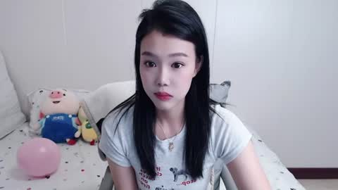 Snapshot of andreakimr chatting on 07.04.26 andreakimr online show from 07.04.26