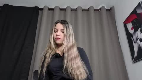 Snapshot of andreau_19 chatting on 06.05.26 andreau 19 online show from 06.05.26