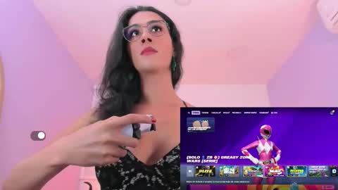 Snapshot of andreea_marin chatting on 11.16.25 andreea_marin online show from 11.16.25