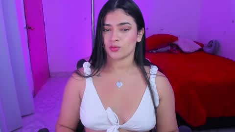 Snapshot of andreeart chatting on 02.02.26 ig online show from 02.02.26