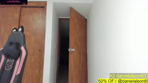 Snapshot of andreja_pejic chatting on 01.23.25 onlyfans danielaleon69 IG danielaleon637 online show from 01.23.25