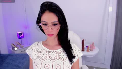 andremariin online show from 12.19.24