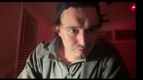 Snapshot of andrenoma427 chatting on 10.28.25 andrenoma427 online show from 10.28.25