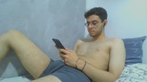 andres129494 online show from 12.19.25