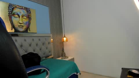 Snapshot of andres1_8 chatting on 04.12.26 IM ANDRES online show from 04.12.26