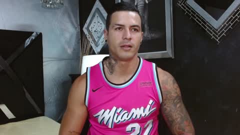 insta andres clark  online show from 01.25.25