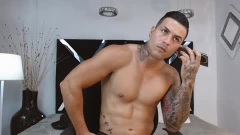 insta andres clark  online show from 02.10.25