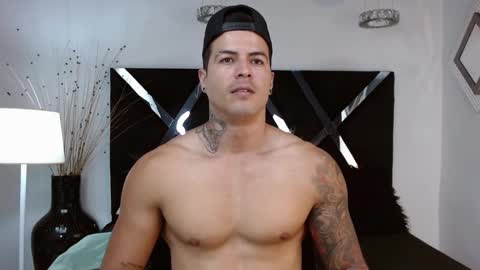 insta andres clark  online show from 02.20.25