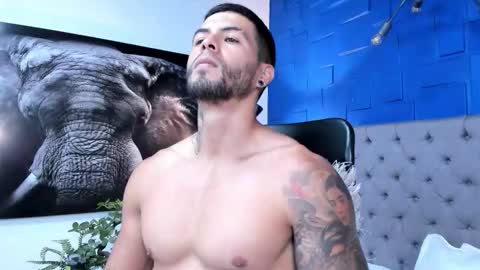 insta andres clark  online show from 12.01.25