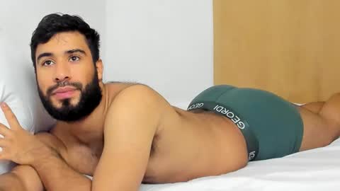 ANDRES CORTES   online show from 02.25.26