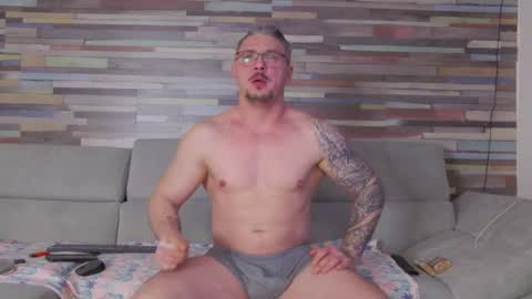 andres_dasli online show from 02.19.25