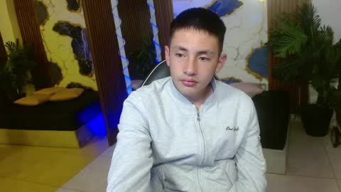 Snapshot of andres_tay chatting on 04.09.26 andres_tay online show from 04.09.26