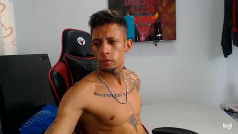 Andres white online show from 11.04.25