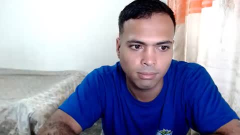 Snapshot of andresfern chatting on 11.01.25 ANDRES online show from 11.01.25