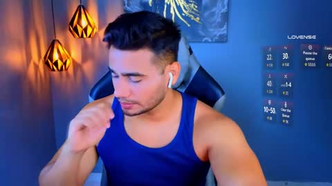 Snapshot of andresfiit chatting on 04.21.26 Andres online show from 04.21.26