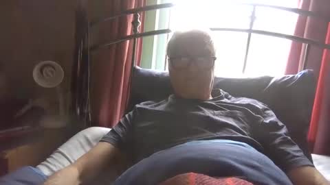 Andrew online show from 04.04.26