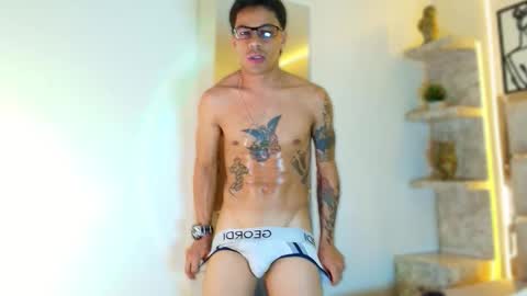 andrew_haalls online show from 12.20.25