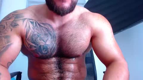 Snapshot of andrew_holden__ chatting on 03.04.25 andrew_holden__ online show from 03.04.25