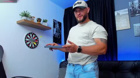 Snapshot of andrewdiaz_ chatting on 02.06.25 Andrew Diaz online show from 02.06.25