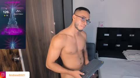 Follow me in Fansly     online show from 12.28.24