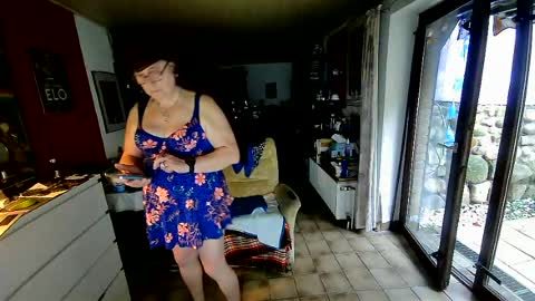Snapshot of androgynia1 chatting on 08.05.26 androgynia online show from 08.05.26