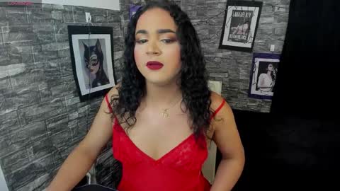 Snapshot of andrys_hot chatting on 12.14.25 Andrys online show from 12.14.25