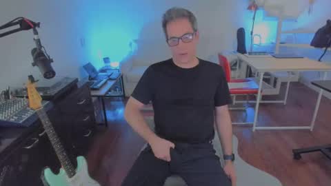 Andrew online show from 09.17.25